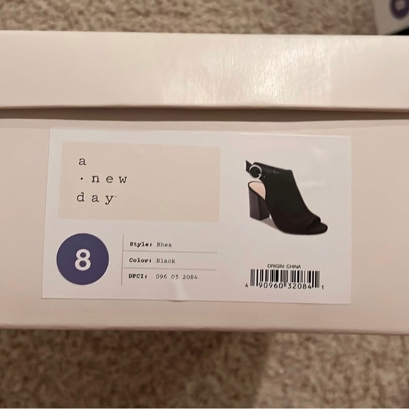 A New Day Rhea Open Toe Block Heels - Picture 6 of 6